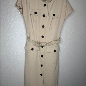 Anne Klein Beige Dress with Black Accents